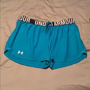 Underarmour running shorts